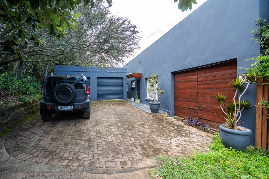 4 Bedroom Property for Sale in East Bank Eastern Cape